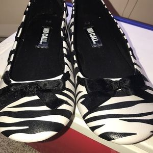 No call flat. Shoes sir 91/2